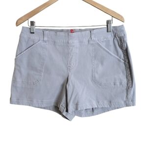 SPANX Women's Light Gray Twill Pull-on Stretch Denim Shorts. Size XL